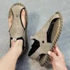 Sandalen Heren Zomer Pinch Toe Handgemaakt Leer Ademend Platte Casual Schoenen Antislip Strandslippers