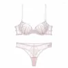 Sutiãs conjuntos sexy feminino lingerie conjunto bordado ultra fino malha transparente sutiã e tanga roupa interior com anel de aço mulheres sem forro íntimos