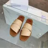 Plat de Slipper Flip Designer Sandale en cuir de haute qualité Bas Chlloe Flops Expédié Woody Vietnam Sandales One-to-one 2024 Za9n