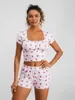 Damen-Nachtwäsche, süßes Pyjama-Set für Damen, kurzärmeliges T-Shirt mit quadratischem Ausschnitt und Shorts mit Erdbeerdruck, Loungewear