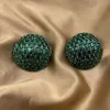 Pendientes de lujo con luz de diamante lleno de vidrio coloreado con bola redonda de nicho del diseñador, aretes de moda, aretes de sensación de alta gama para mujeres