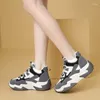 Sapatos casuais 2024 outono feminino esportes confortáveis tênis de corrida ao ar livre inverno andando fitness para meninas