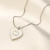 Top Styles Heart Pendant Designer Necklaces 18K Gold Brand Letter Jewelry Stainless Steel Necklace Choker Chain Fashion Men Womens Crystal Pearl Wedding Gifts