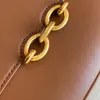 Designer unique épaule bandoulière sac femme luxe boucle d'or flip ouvrir et fermer sacs en cuir lisse classique rétro mode sacs à bandoulière