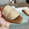 Plat de Slipper Flip Designer Sandale en cuir de haute qualité Bas Chlloe Flops Expédié Woody Vietnam Sandales One-to-one 2024 Za9n