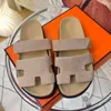 Outdoor fashion sandals designer sandals slide slippers beach classic flat sandals slide luxury summer lady leather flip flops top quality men women slides size A10