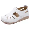 Femmes Summer Slipper Designer Sneakers Noir Blanc Rose Bleu Hommes GAI Femmes Sports de plein air Formateurs GAI SAVB A