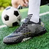 Chaussures de Football américain, chaussures de Football professionnelles sur gazon pour hommes et enfants, bottes d'entraînement antidérapantes, crampons, baskets de Futsal pour garçons