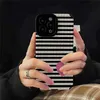 Custodie per cellulari Retro Stripe Red Love Heart Custodia per telefono Pro Max Cute Cartoon Donna Ragazza Cover antiurto in siliconeH240307