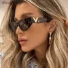 Desinger Cat Eye Sunglasses Women Men Luxury Brand Letter v Sun Glasses Zebra-stripe Ladies Special Eyewear Uv400 Girls Leopard 12 Colors WS1M