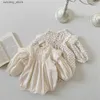 Jumpsuits Sweet Lace Baby Girls Ruffles Pleated Romper Long Sleeve Toddler Newborn Bodysuit Spring Summer Infant Overalls 0-24Months L240307