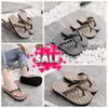 Nieuwe mannen Sandalen Casual Slippers Summer Beach Flops Designer Mode Comfortabele zwembad Travelglaasjes Big EUR 39-45