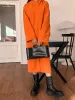 Clacive Mode Lose Orange Frauen Zwei Stück Outfits 2022 Elegante Kapuzen Shirts mit Hoher Taille Schlitz Midi Rock Sets weibliche