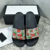 gucci slipper GG Monogram guccir slides women strawberry sandal  tiger slides mens and womens 【code ：O】slippers flats sandals Slide