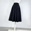 Rokken 2024 Winter Koreaanse Stijl Mode Vintage Elegante PU Kunstleer Hoge Taille Lange Geplooide Zwarte Rok Luxe Rave Jaar