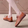 Casual Schuhe Plus Größe Für Frauen 2024 Sommer Hohl Atmungsaktive Wohnungen Vintage Weichem Leder Nicht Slip Damen Arbeit