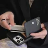 Mobiltelefonfodral Fashion Leather Flip Phone Cases Pro Max Letter Mobile Back Shell Man Womans Designer Cover Case With Card Holder Pocketh240307