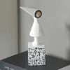 Anime Manga Creativo Nuovo prodotto Monument Valley Ida Raven Statua in ceramica dipinta a mano moderna Decorazione scrivania Soggiorno Casa J240308