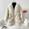 Haining New White Goose Down 2023 Inverno Corto in pelliccia di volpe Erba Cappotto da donna High End Fashion Style 309977