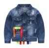 Spring Europe baby pojkar jeans jacka rock barn bokstäver färgglada flätning långärmad outwear denim jacka barn rockar w3461686206