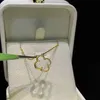 Designer Necklace VanCF Necklace Luxury Diamond Agate 18k Gold Clover Necklace Crystal Pendant Rose Gold Platinum Chain