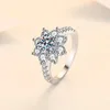 Pierścienie klastra Miliyyraier VVS1 1/2ct Moissanite Wedding Sunflower Pierścień dla kobiet obietnica zaręczyn S925 Silver GRA