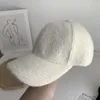 Visières 2024 automne femmes visière chapeau couleur unie casquette de Baseball coréen décontracté peluche fausse fourrure chaud mode blanc noir