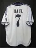 Maillots de football rétro Finals Chemise de football GUTI BENZEMA SEEDORF CARLOS RONALDO KAKA 98 99 0003 04 06 07 11 13 14 15 kits Modric Alonso BALE OZIL ZIDANE RAUL