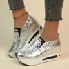 Cuir Sier Pu Platform Sneakers Femmes décontractées sans glissement épaisse semelles chaussures de sport femme plus taille sur mots zapatos