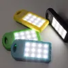 Vente d'usine Banque d'énergie solaire portable universelle étanche 8000 mAh avec lampe de camping, lampe LED à chargeur solaire double USB pour téléphones mobiles ZZ