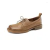 Klänningskor Spring Women's Loafers äkta läder Square Toe Chunky Heel för kvinnor Solid Low Pumpar Lace-Up