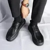 Sıradan Ayakkabı Moda İngiliz Tarzı Erkek Dikiş Deri Deri Erkek Konforlu Sürüş Daireleri Kalın Klasik Açık Oxfords