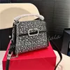 Mini Sling Diamond Shoulder Bags Woman Pärla handväska pärla designer väska diamanter crossbody väskor glittrande glänsande handväskor topp