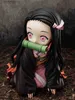 Actiespeelfiguren Actiespeelfiguren 9CM Anime Figuur Demon Kamado Nezuko Kawaii Miniatuur Knielende Pose-figuur PVC Met koffer in doos Tafelblad Geschenkspeelgoed 240308