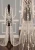 2019 dentelle vestes de mariée manches longues manteau de mariée balayage train capes de mariage enveloppes boléro veste robe de mariée enveloppes haussements d'épaules Sal2435062