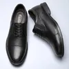 Scarpe casual da uomo in vera pelle da uomo d'affari da uomo di alta qualità Oxford Dress Italia mocassini da uomo