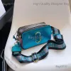 Saco de designer sacos 2023 nova textura de verão pequeno quadrado único moda ampla alça de ombro crossbody saco de câmera 70% fora folga de saída