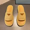 Damesslippers Designer Sandalen Prad Slides Driehoek Strogeweven Slipper Sandaal Platform Raffias Zomer Platte Hak Casual Slippers Strandglijbaan Schoen