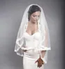 Voiles de mariage de mariée courts Blanc ou Ivoire Garniture en dentelle d'Alencon Longueur du bout des doigts Voile de mariée à un niveau Voiles de mariage 20154764452