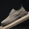 Casual skor män sneakers mens tenis lyx tränare race mode oxfords ko mocka läder för