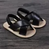 Pierwsze spacerowicze Summer Born Girls Baby Boys Sandals Butterfly Flat Bottom Cork Buty Fashion Wygodne bez poślizgu plażę dla dzieci