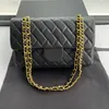 Luxury Womens Black Classic Flap Bag Fashion Leather Clutch Crossbody Designer Bag Totes Mens 10a Quality Messenger Shoulder Handväskor Kedja Kedjan Kuvertväskor
