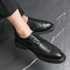 Casual Shoes Office Men klär sig snörning Oxfords mönster formell läder lyx modes brudgum bröllopsdräkt