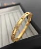 Designer Bangle Sweet VanCF Bracelet Jade Noble Consort Bracelet v Gold Edition Kaleidoscope Bracelet Female Full Diamond Signature Bracelet EPZI