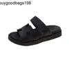 Chypres Sandals Womens 슬리퍼 디자이너 샌들 파리 2024 새로운 여름에 여성을위한 원 라인 0J7T 로고 3xO2 IL73