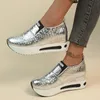 Cuir Sier Pu Platform Sneakers Femmes décontractées sans glissement épaisse semelles chaussures de sport femme plus taille sur mots zapatos