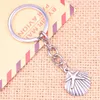 Keychains 20st Fashion Keychain 22x18mm Starfish Conch Pendants Diy Men smycken bil nyckelkedja ringhållare souvenir för gåva