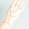 Bedelarmbanden Punk Boho Polsketting Gelaagd Kwastje Harnas Slave Armband Met Vinger Roestvrij Stalen Hand Voor Vrouwen