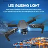 Drones E88 Pro Mini E525 Drone 4K HD Camera WiFi التحكم عن بعد الطائرات بدون طيار محمولة الطائرات بدون طيار UAV 360 Rolling 2.4g قابلة للطي FPV الوضع غير المبرر E88 Q240308