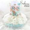 Vêtements pour chiens Vêtements faits à la main Fournitures pour animaux de compagnie Tutu Princesse Robe Tulle Jupe Couleur Bonbon Broderie Perles Fleur One Piece Vacances Yorkie